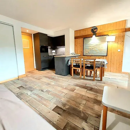 Traditionnel Avec Balcon A Plagne 1800 - Fr-1-351-52